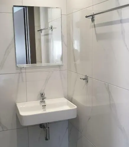 Appartement Chriselia 2 *